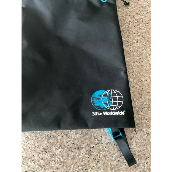 Nike Worldwide Utility Drawstring Backpack - Picture 11 of 12